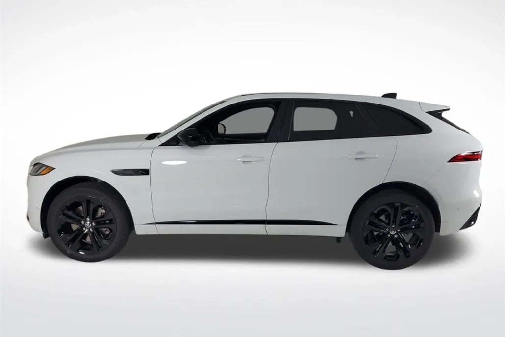 2026 Jaguar F-PACE P400 R-Dynamic S photo 1