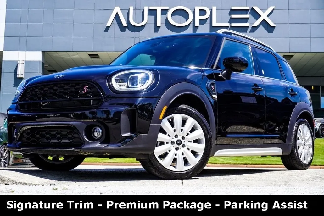 2022 Mini Cooper Signature photo 1