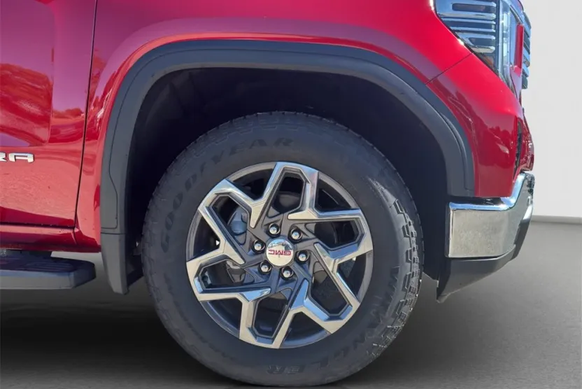 2026 Gmc Sierra 1500 SLT photo 1