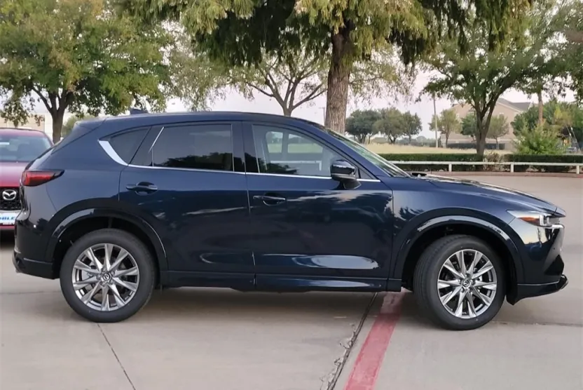 2025 Mazda CX-5 2.5 Premium Plus photo 1
