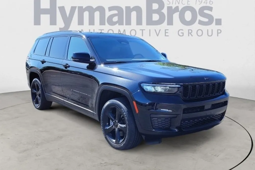 2021 Jeep Grand Cherokee Altitude photo 1