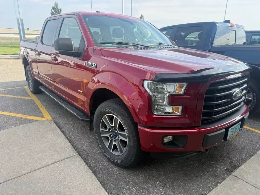 2016 Ford F-150 XLT photo 1