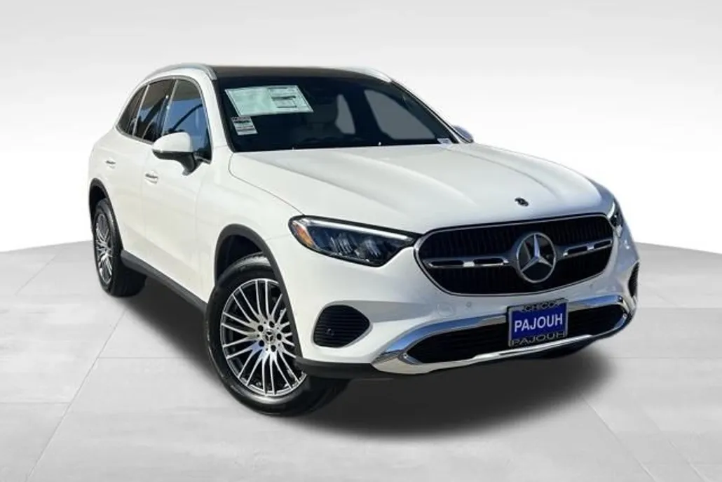 2026 Mercedes Benz GLC 300 4MATIC photo 1