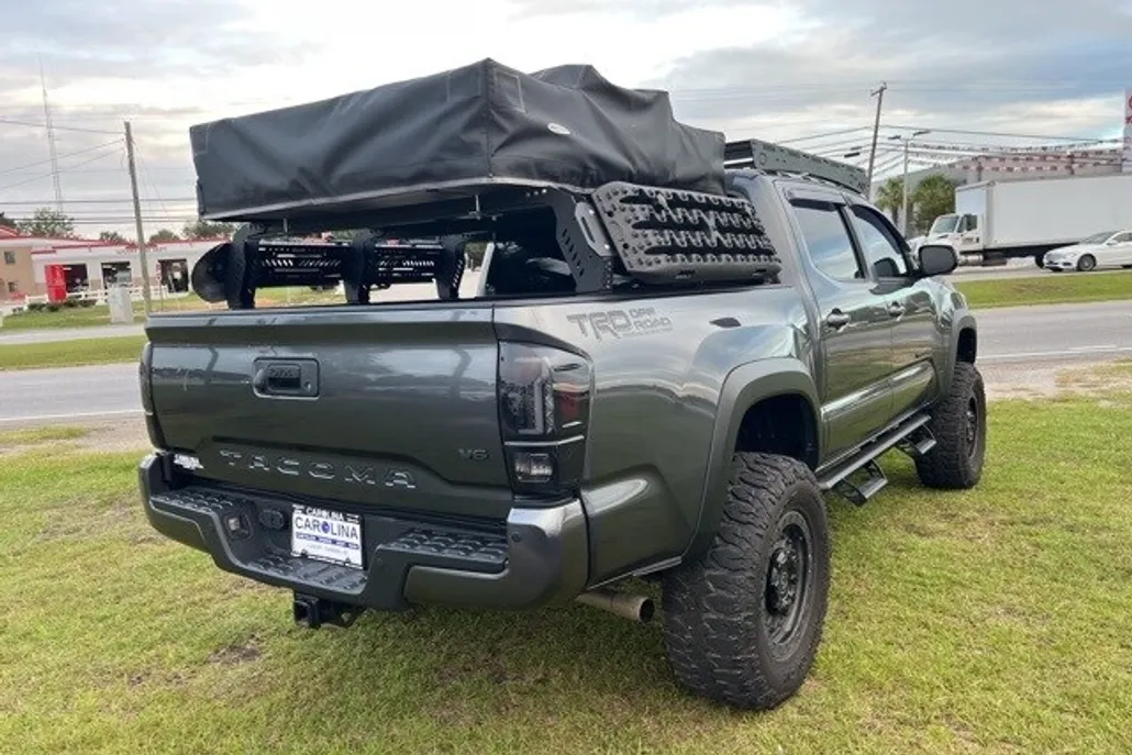 2023 Toyota Tacoma SR5 photo 1