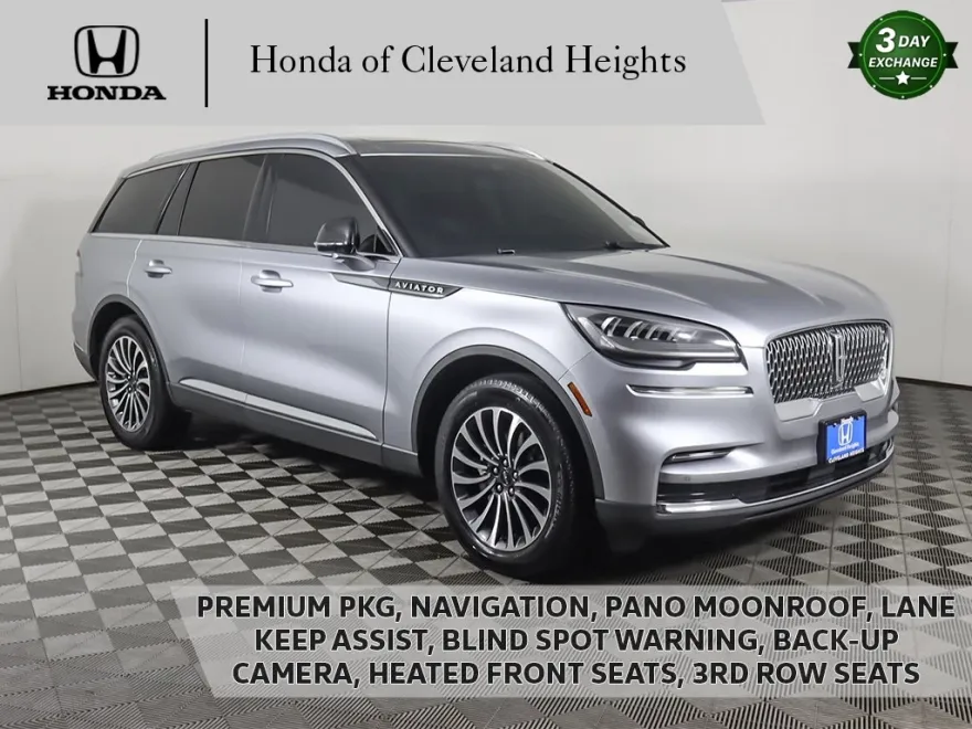 2022 Lincoln Aviator Standard photo 1
