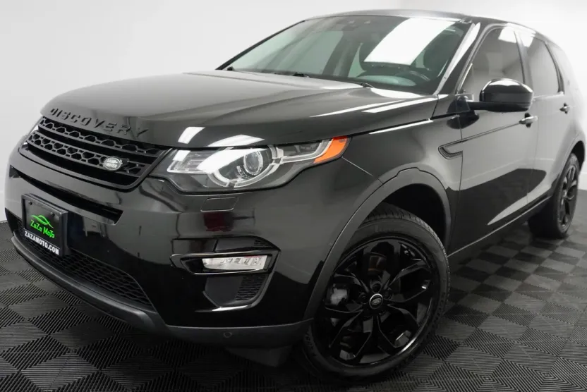 2016 Land Rover Discovery Sport HSE photo 1