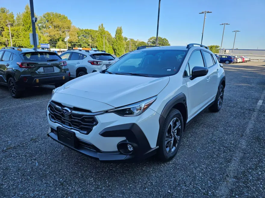 2024 Subaru Crosstrek Premium photo 1
