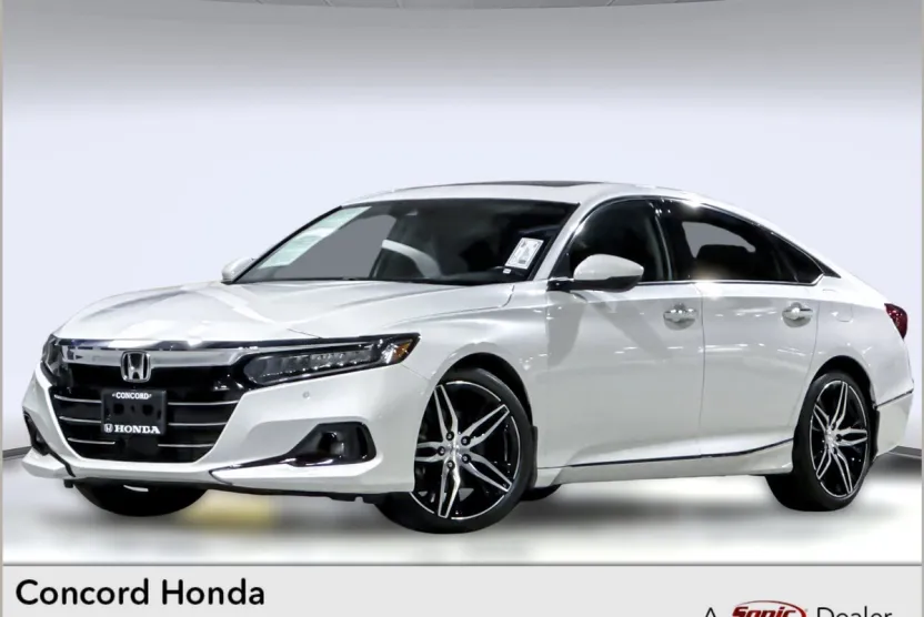2021 Honda Accord Touring 2.0T photo 1