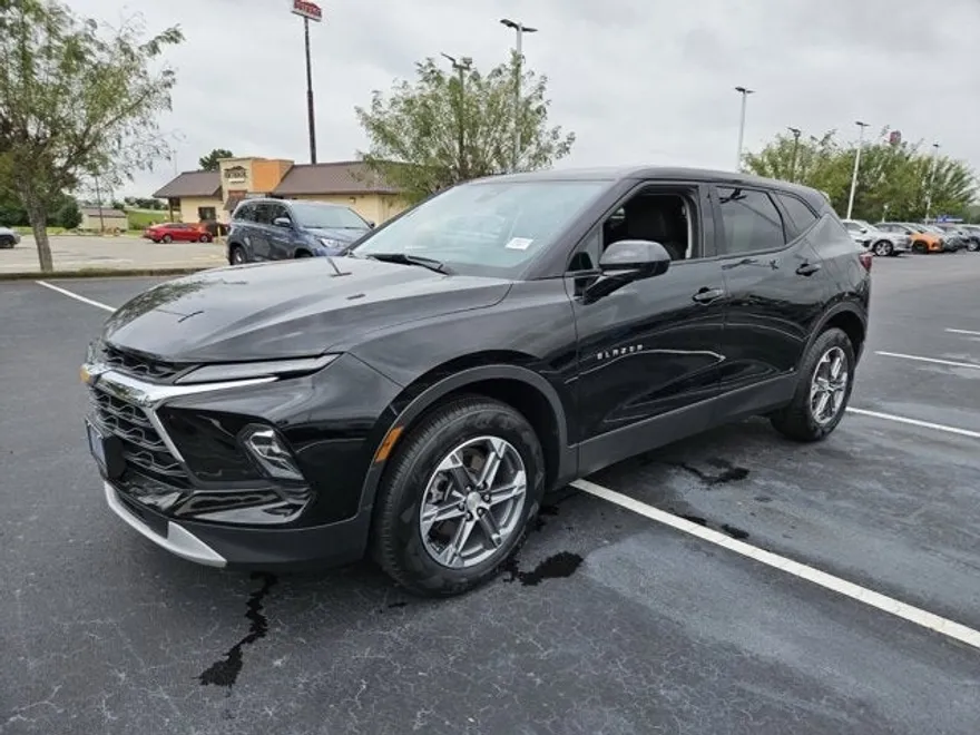 2023 Chevrolet Blazer 2LT photo 1