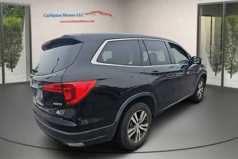 2016 Honda Pilot EX-L photo 1