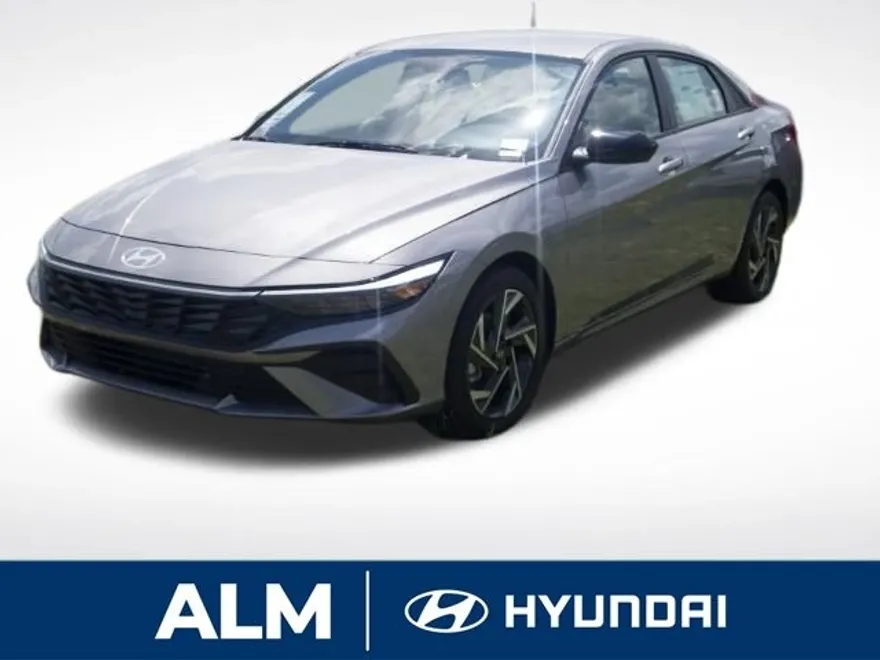 2025 Hyundai Elantra SEL Sport photo 1