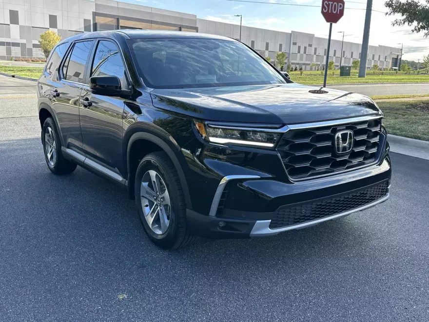 2025 Honda Pilot EX-L photo 1