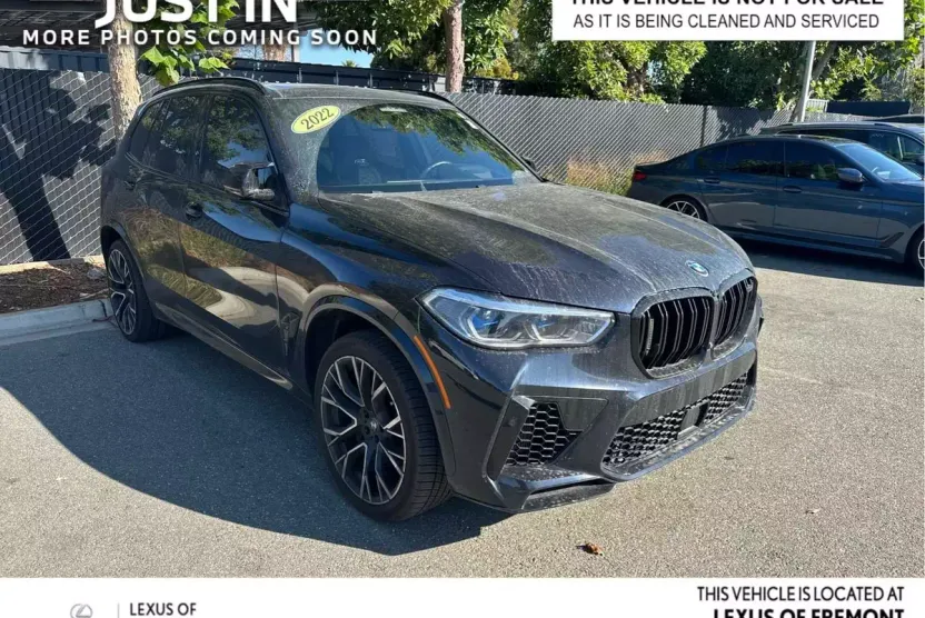 2022 Bmw X5 M photo 1