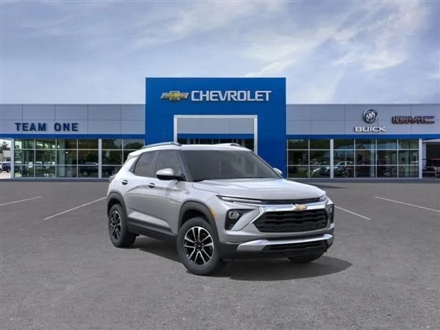 2026 Chevrolet Trailblazer LT photo 1
