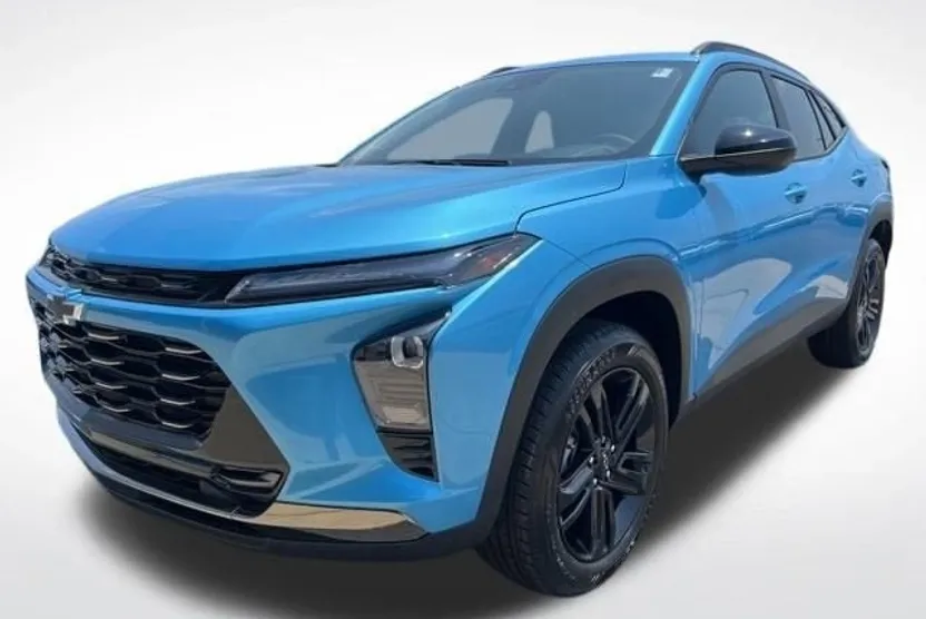 2025 Chevrolet Trax ACTIV photo 1
