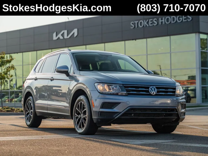 2021 Volkswagen Tiguan SE photo 1