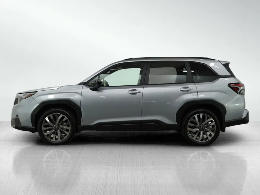 2025 Subaru Forester Touring photo 1