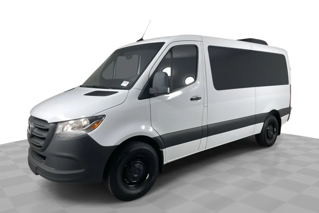 2021 Mercedes Benz Sprinter Passenger Van 1500 High Roof photo 1