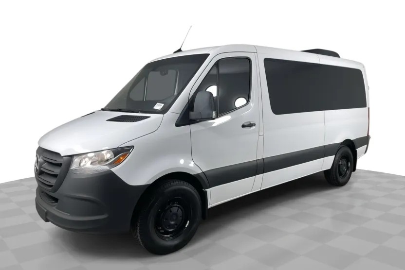 2021 Mercedes Benz Sprinter Passenger Van 1500 High Roof photo 1