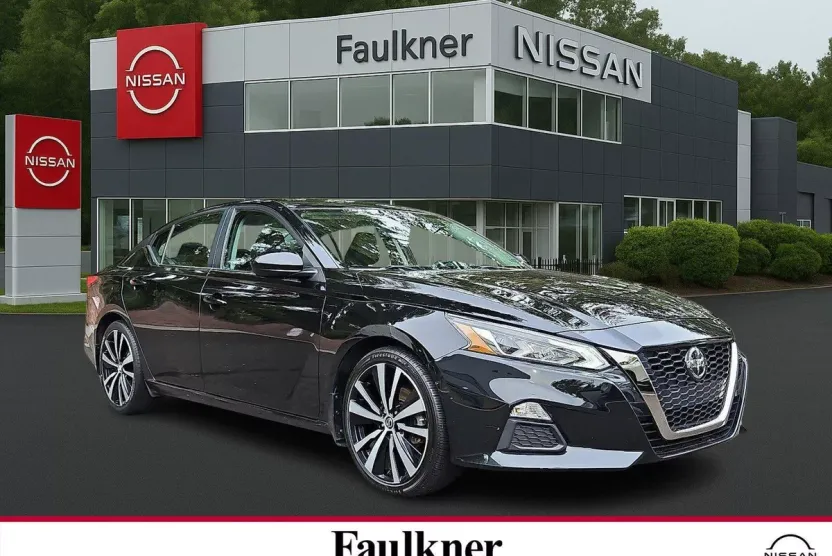 2020 Nissan Altima 2.5 SR photo 1
