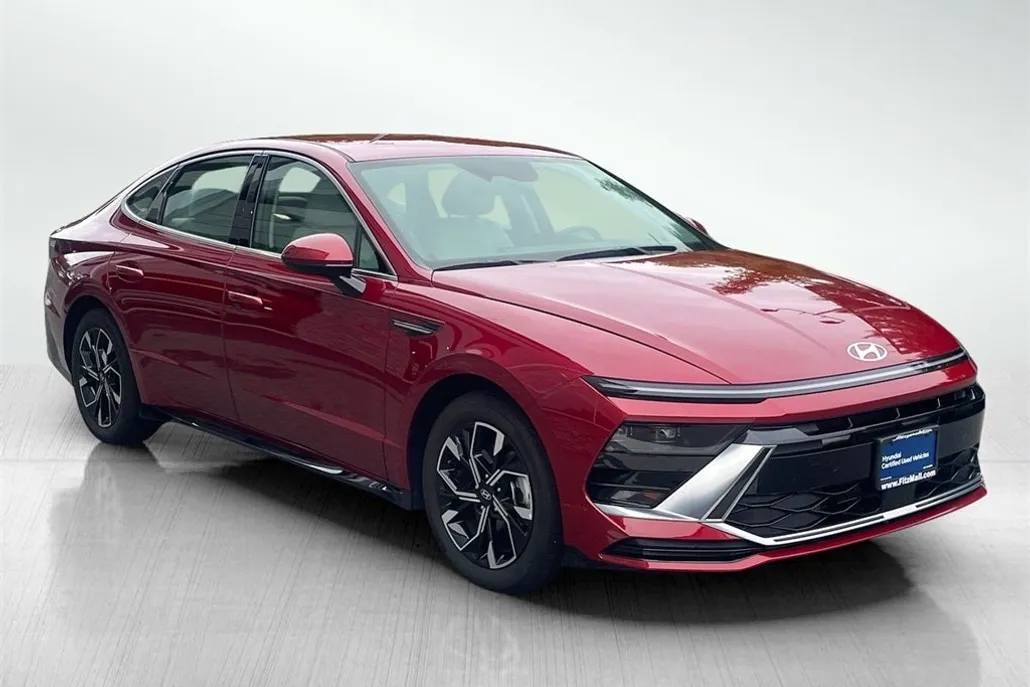2024 Hyundai Sonata SEL photo 1