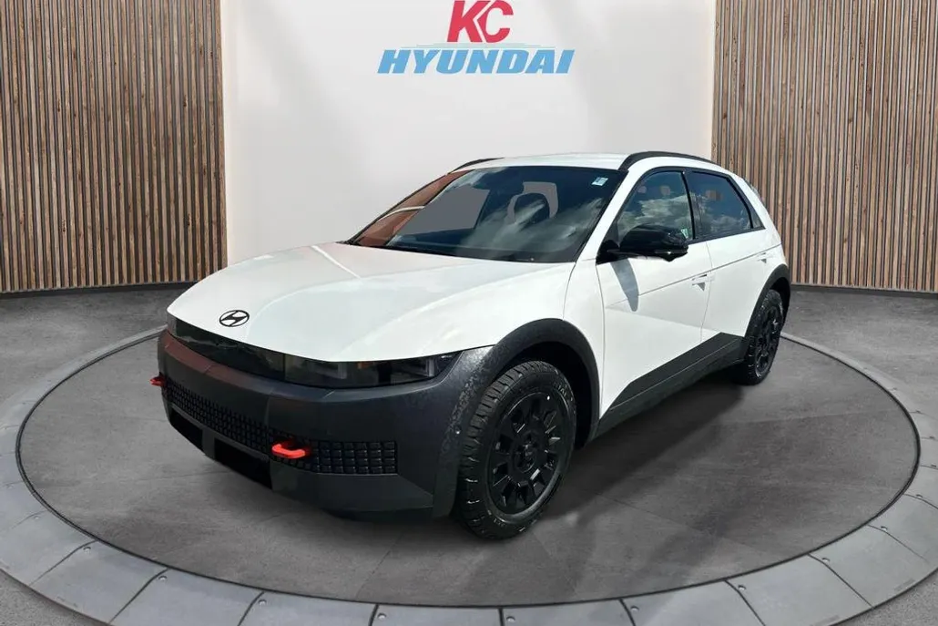 2025 Hyundai Ioniq 5 photo 1