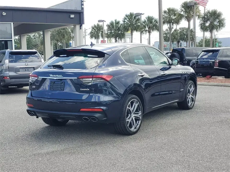 2021 Maserati Levante GranSport photo 1