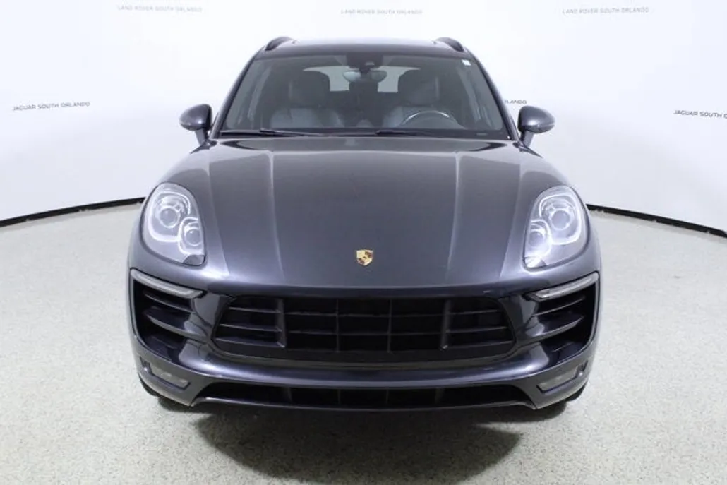 2017 Porsche Macan Base photo 1