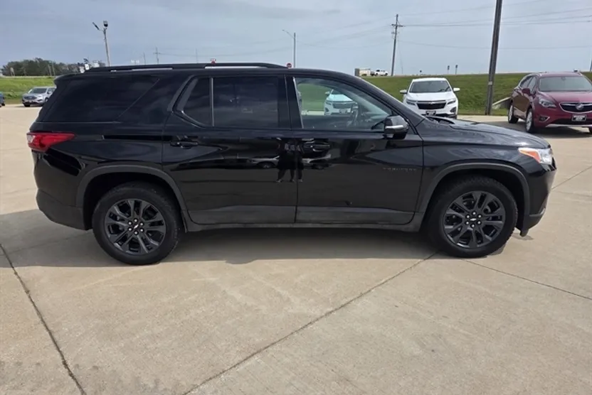 2020 Chevrolet Traverse RS photo 1
