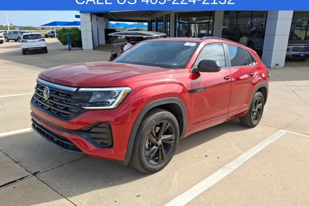 2025 Volkswagen Atlas Cross Sport SEL R-Line photo 1