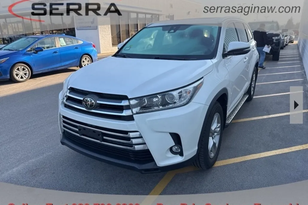 2019 Toyota Highlander Limited Platinum photo 1