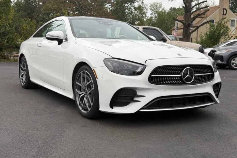 2021 Mercedes Benz E 450 4MATIC Coupe photo 1