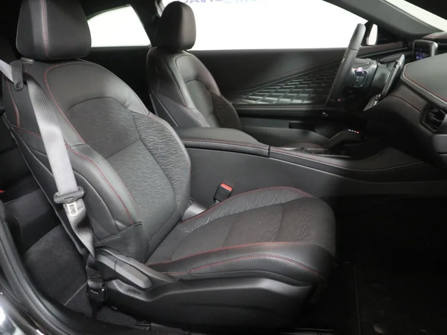 2025 Dodge Charger R/T photo 18