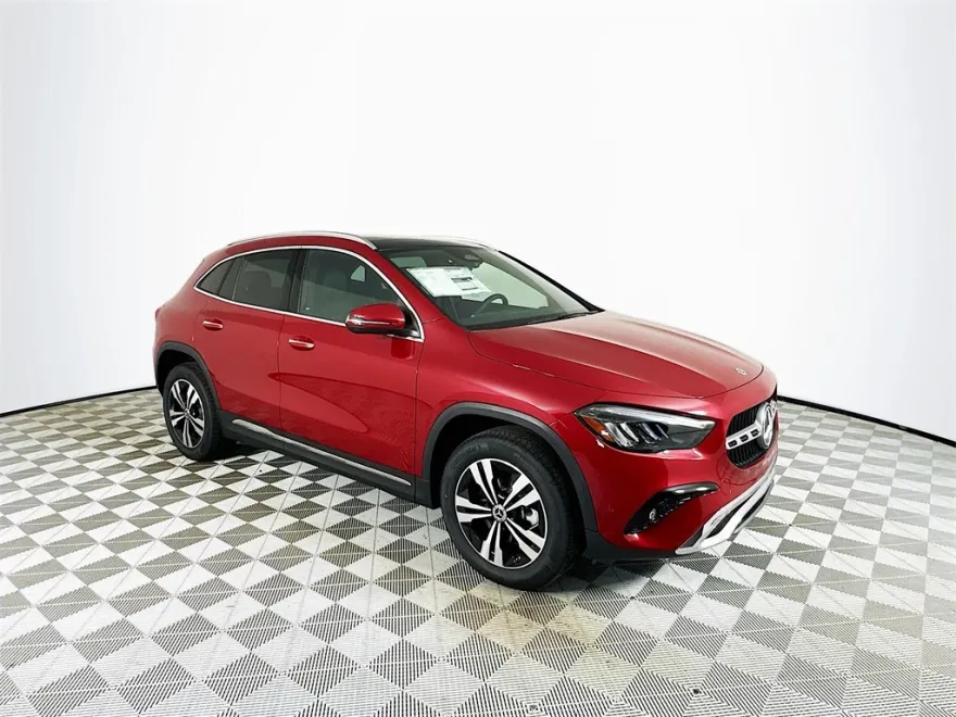 2026 Mercedes Benz GLA 250 photo 1