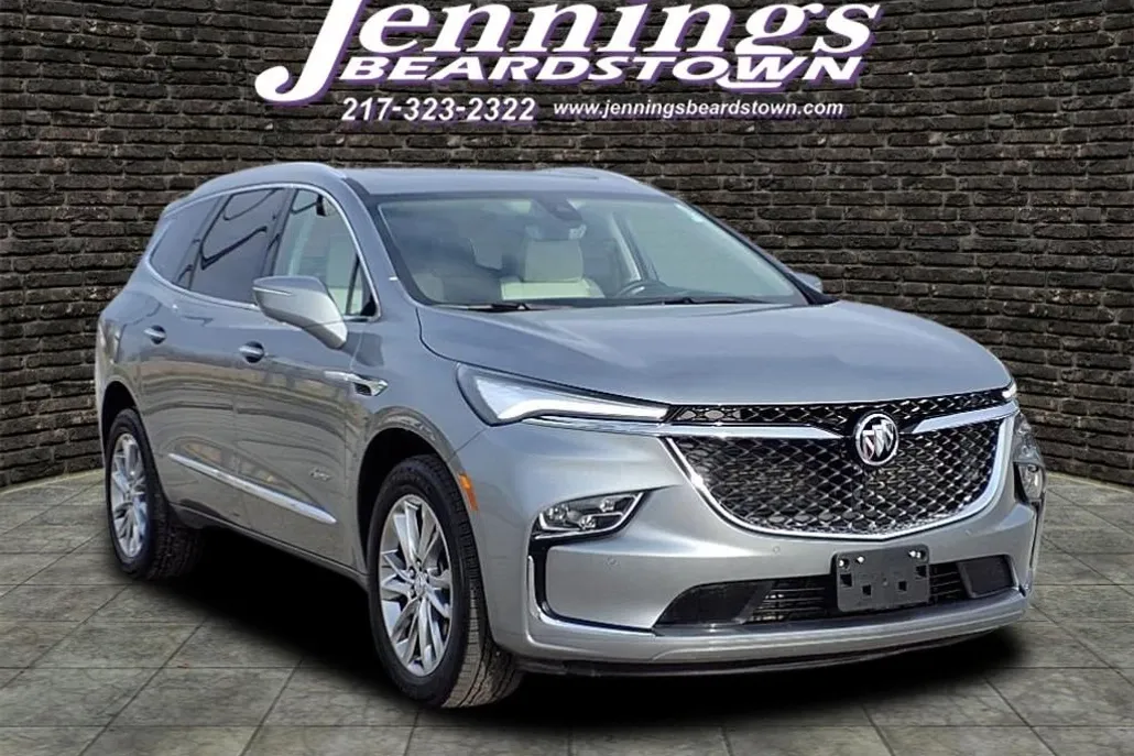 2023 Buick Enclave Avenir photo 1