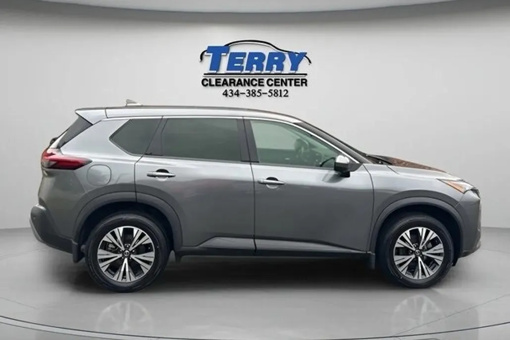 2021 Nissan Rogue SV photo 1