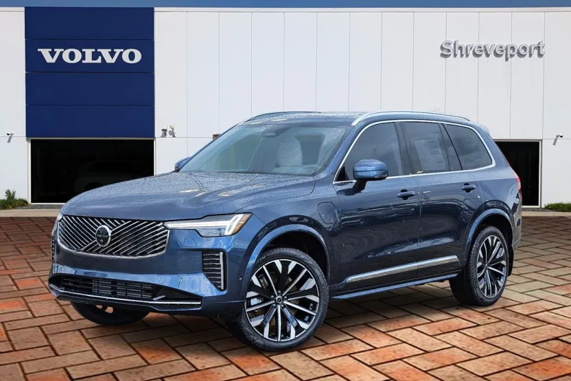 2025 Volvo XC90 T8 AWD Plus photo 1