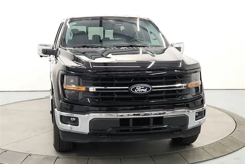 2024 Ford F-150 XLT photo 1