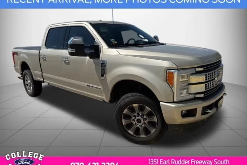 2017 Ford F-250 photo 1