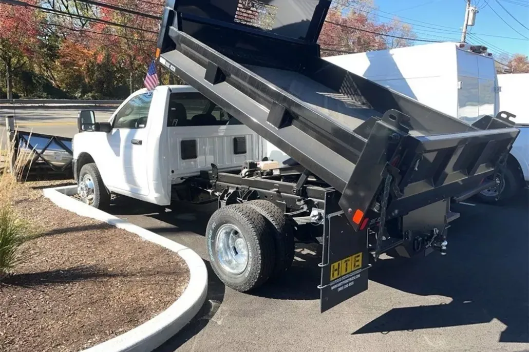 2024 Ram 3500 Tradesman photo 1