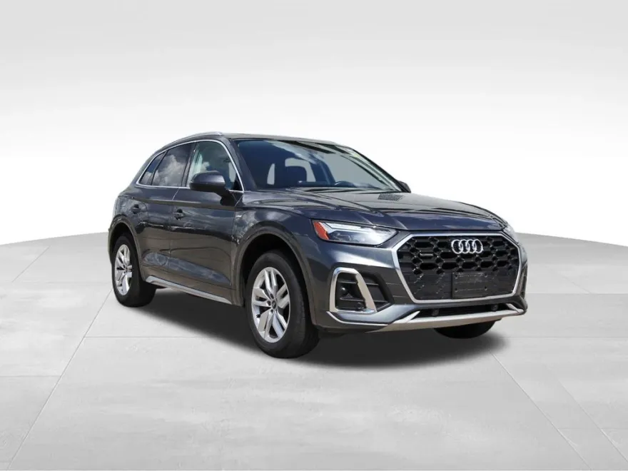 2023 Audi Q5 S line Premium photo 1