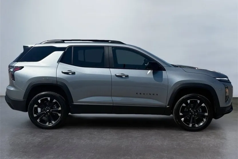 2026 Chevrolet Equinox RS photo 1