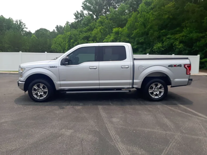 2016 Ford F-150 XLT photo 1