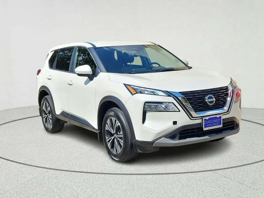 2023 Nissan Rogue SV photo 1