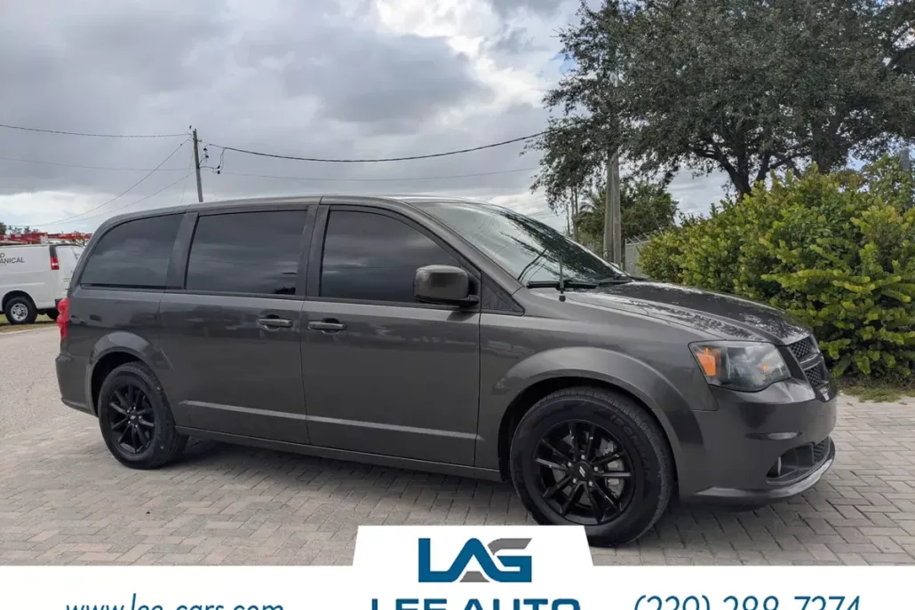 2019 Dodge Grand Caravan GT photo 1