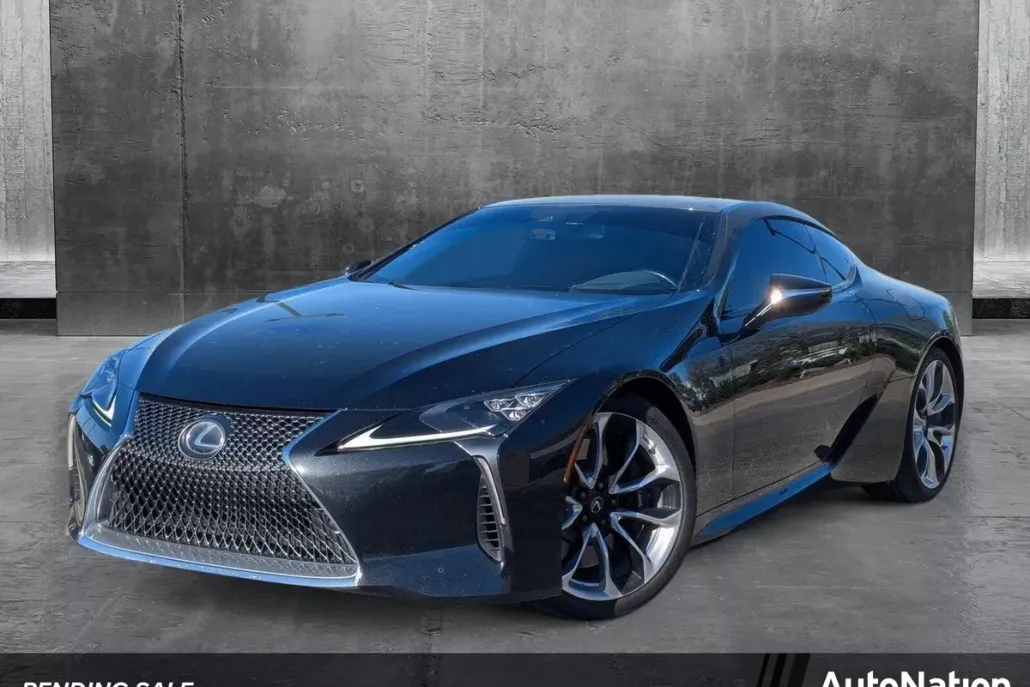 2018 Lexus LC 500 photo 1