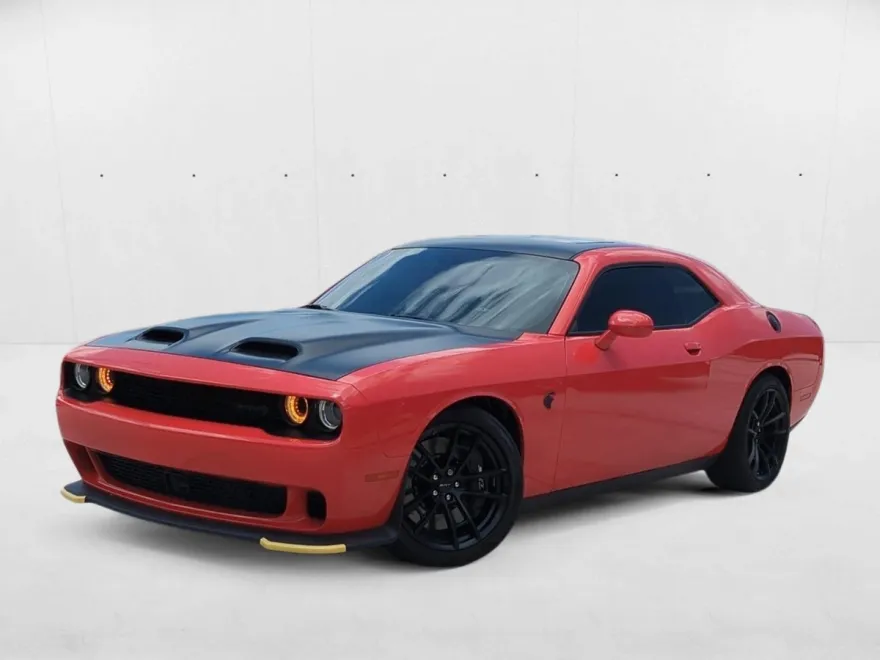 2023 Dodge Challenger SRT8 Hellcat photo 1