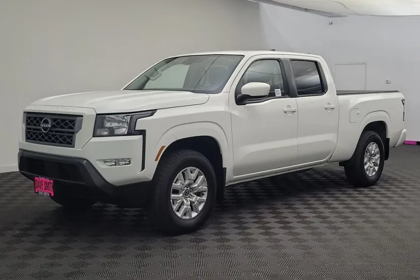 2022 Nissan Frontier SV photo 1