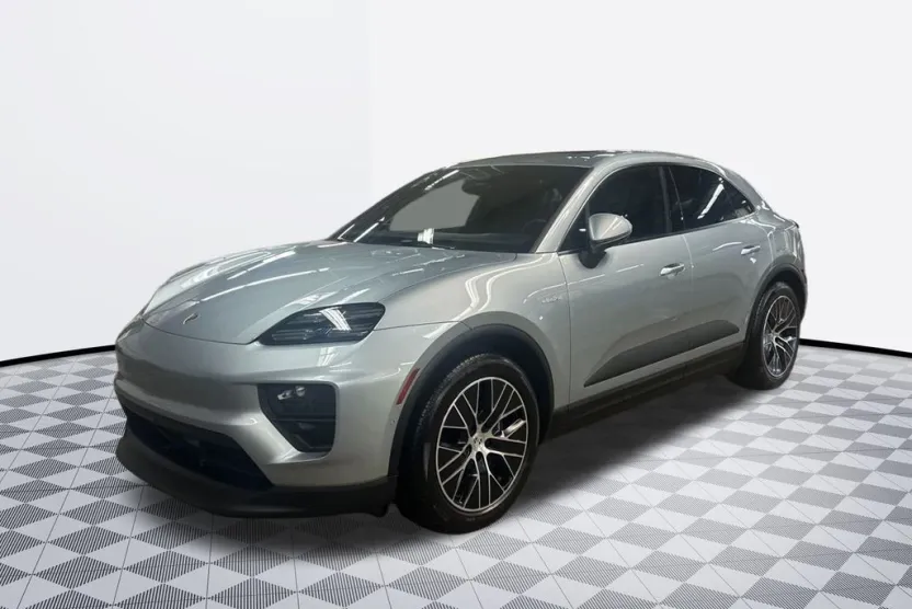 2025 Porsche Macan Electric 4 photo 1