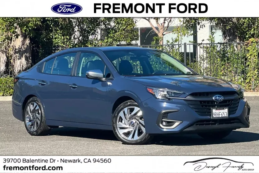 2025 Subaru Legacy Touring XT photo 1